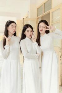 ao dai trang hoc sinh 1